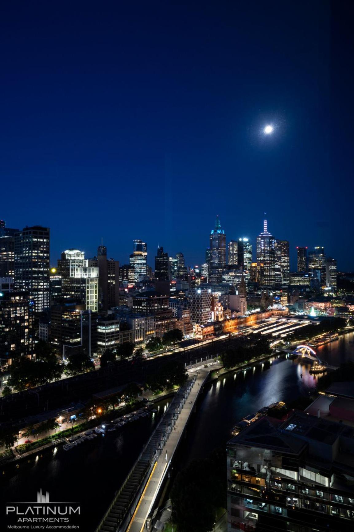 Platinum Luxury Stays At Freshwater Place Melbourne Exterior foto