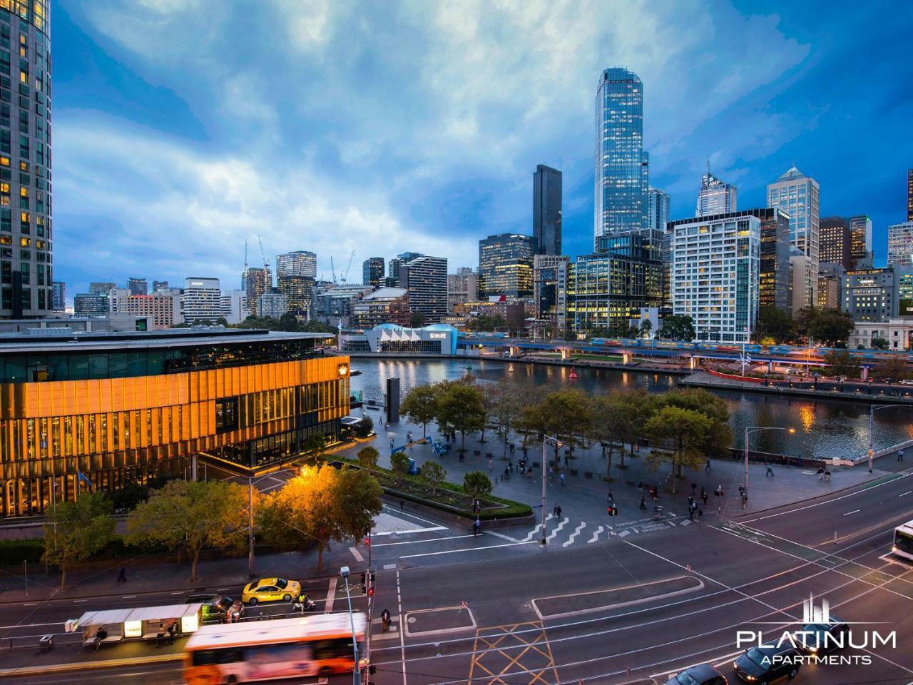 Platinum Luxury Stays At Freshwater Place Melbourne Exterior foto